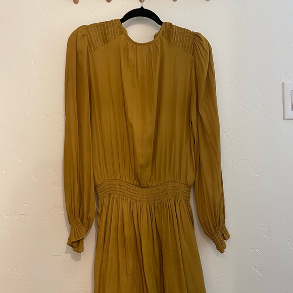 Mustard silky lily rain dress - size medium - Picture 2 of 4